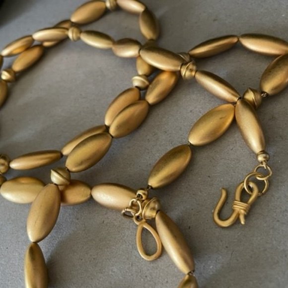 Liz Claiborne Matted Gold Glass & Metal Beads on a Long 36" Gold Chain - Picture 3 of 6